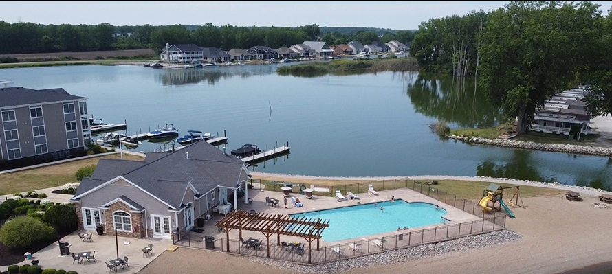 marblehead estates and yacht club